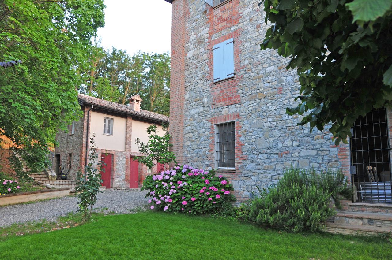 Bosco Dei Poveri Agazzano Екстериор снимка